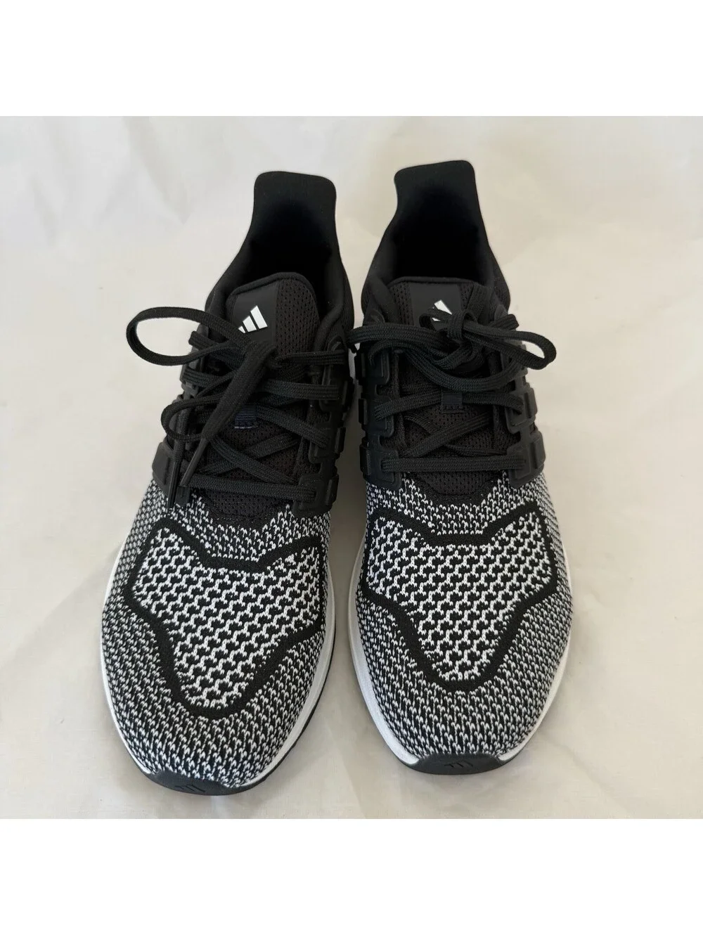 Adidas Ultradream DNA Men's Shoes Size 9.5 Black White JS0313 Running Walking